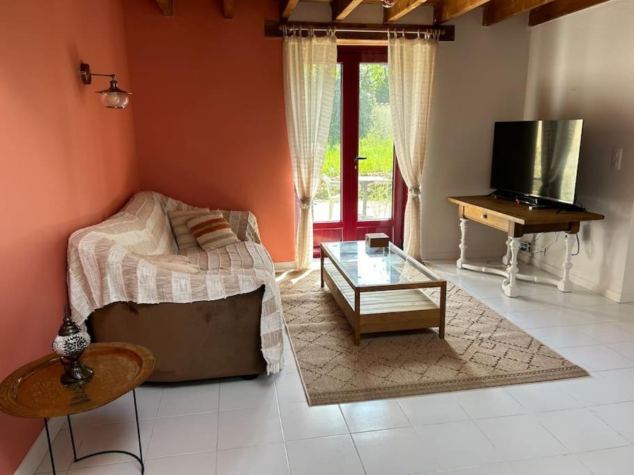 Maison Avec Piscine En Perigord Holiday home